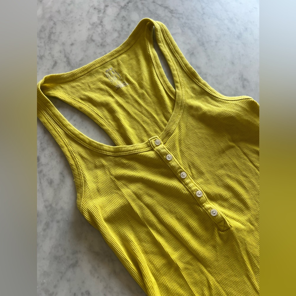 Aerie Real Soft Yellow Racerback Ribbed Tank Top EUC